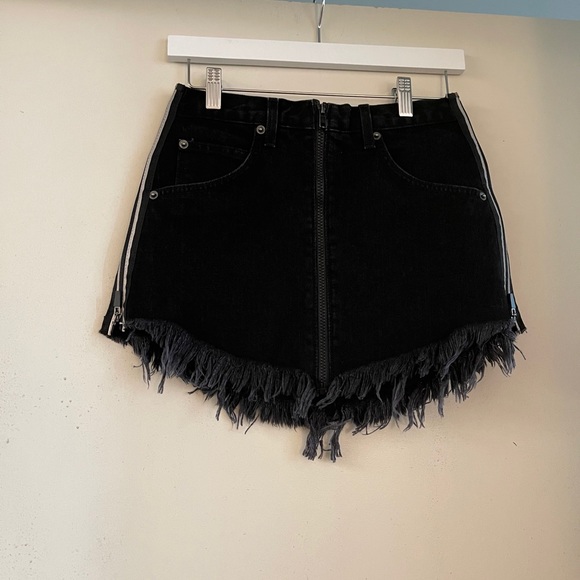 Carmar Black Beatrice Zip Front Skirt - Picture 5 of 6